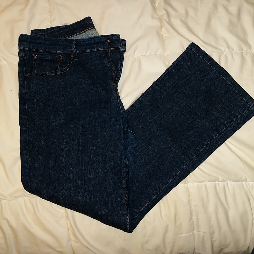 Levis Demi Curve Jeans